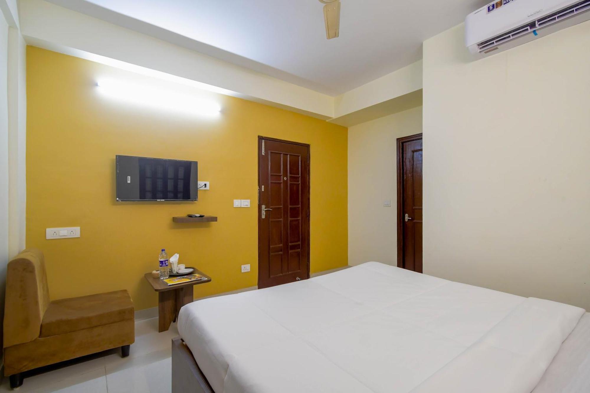 Hotel Mahal Колката Екстер'єр фото