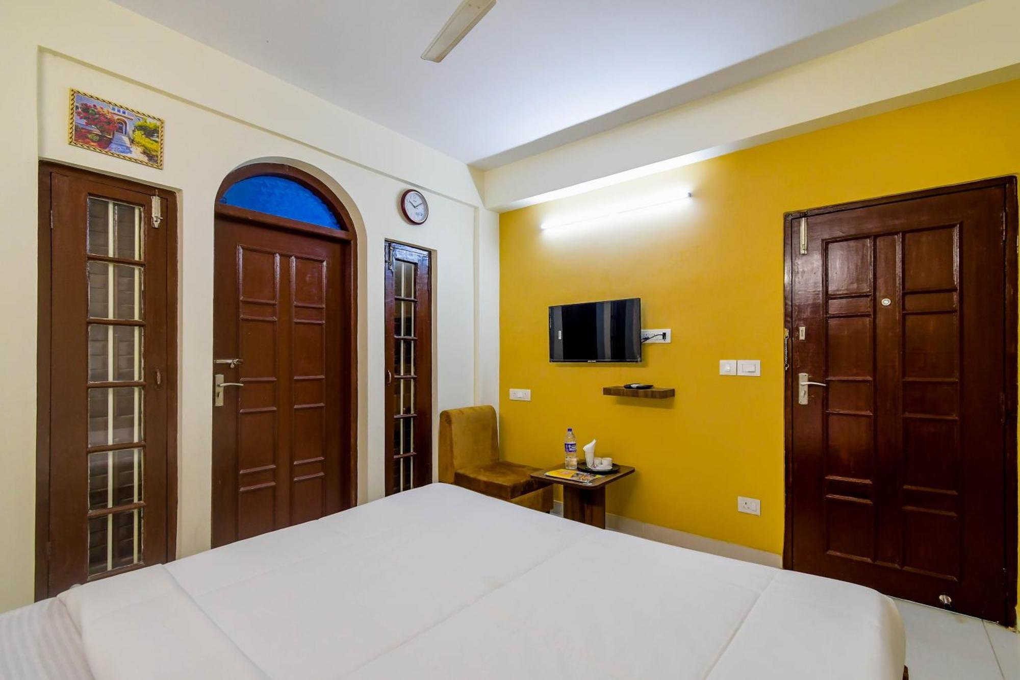Hotel Mahal Колката Екстер'єр фото